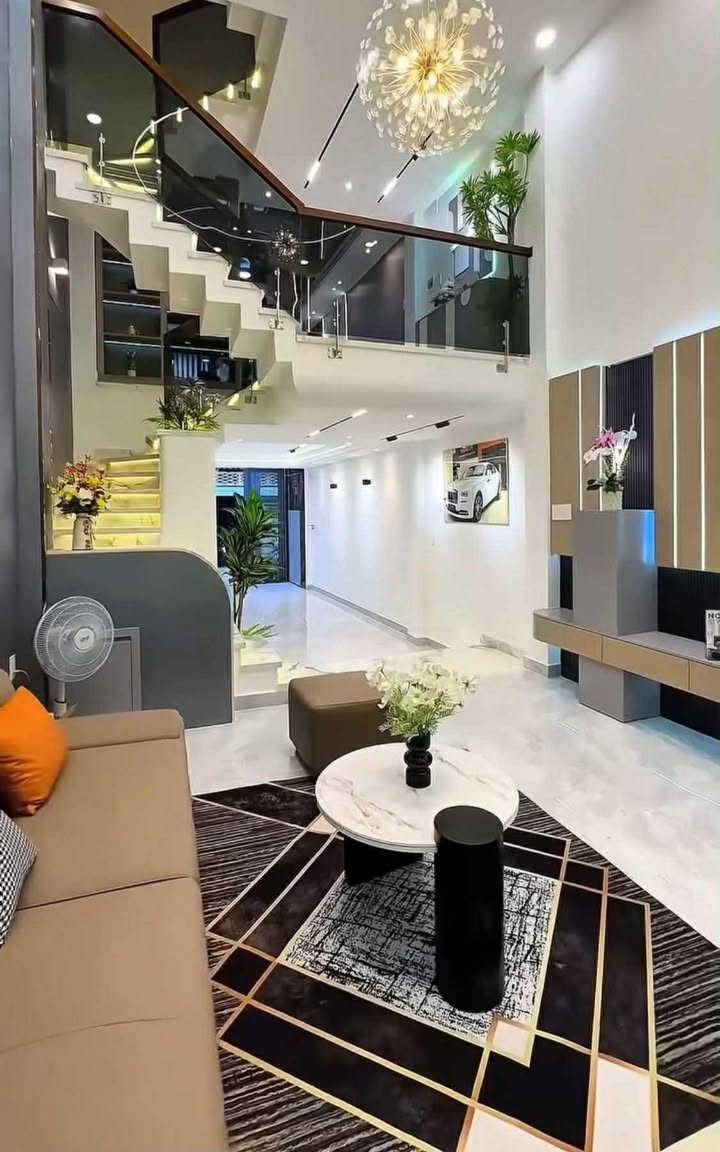 Nhà phố Đông Ngạc - Bắc Từ Liêm 45m² giá thỏa thuận - Ô tô vào tận nhà!