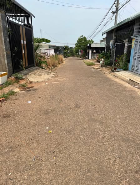 Nhà riêng Tân Thiện, Đồng Xoài 132m² giá 1.2 tỷ - Gần chùa tỉnh hội!