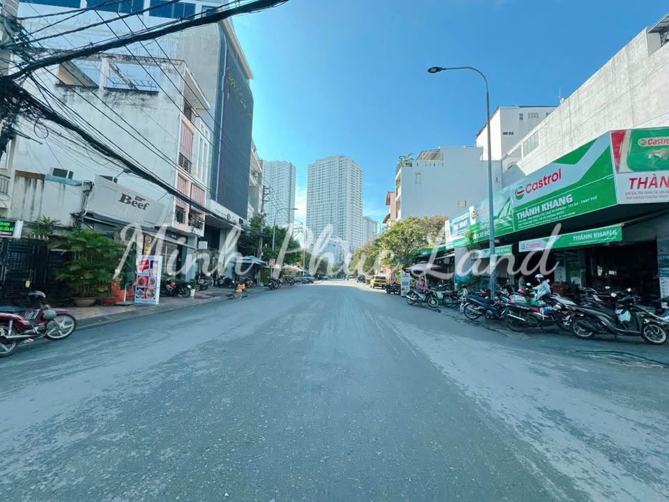 Đất Nguyễn Thị Thập Quận 7 125m² giá 12 tỷ - Tiện xây mới