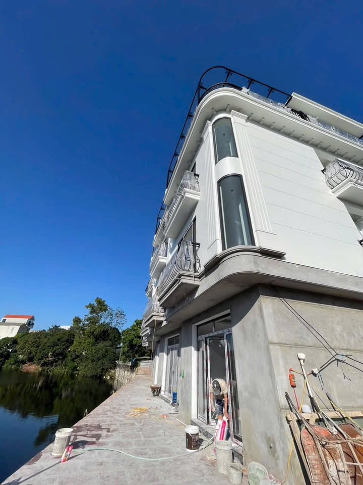 Nhà 4 tầng Tân Phú 45m² giá 4 tỷ - Vị trí đắc địa, ô tô vào tận nhà!