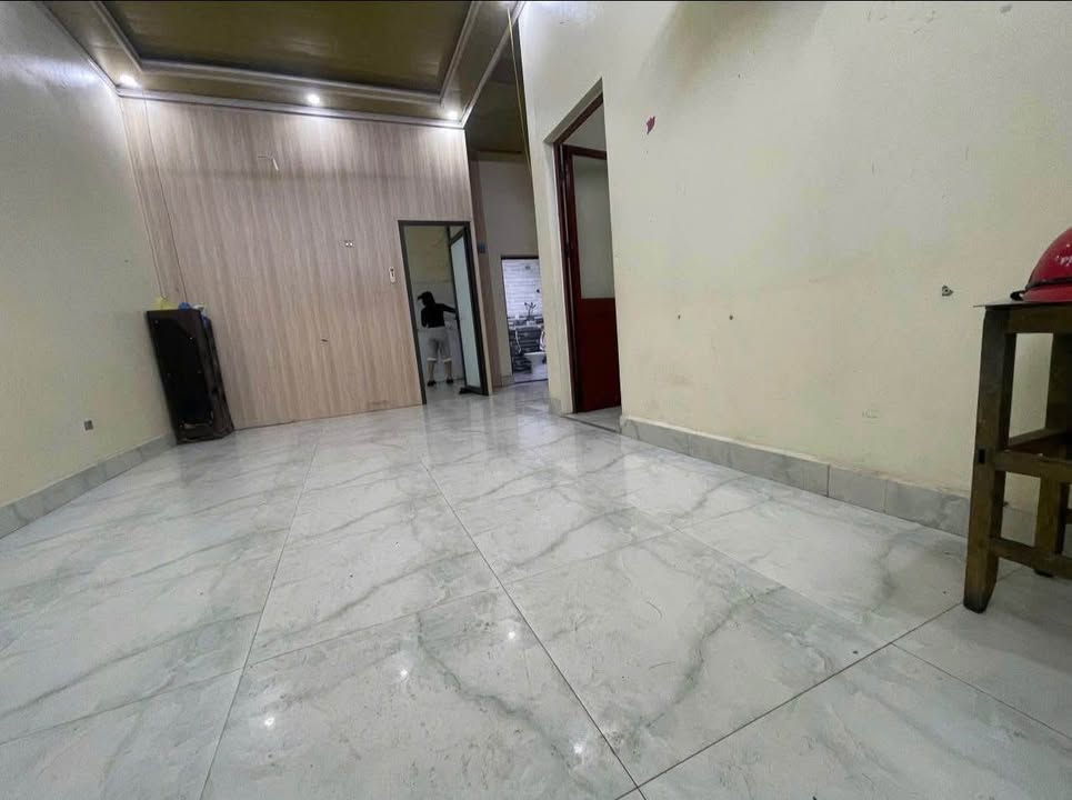 Nhà cấp 4 Ngõ 11, Cao Thắng 45m² giá 2 tỷ - Chính chủ bán gấp!