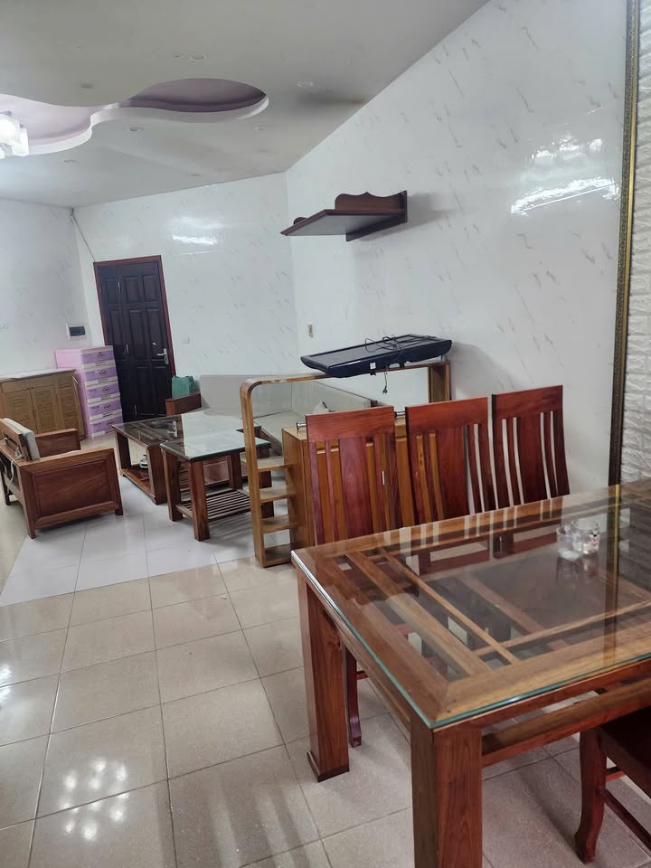 Căn hộ chung cư đường 32, Vinh 101.5m² - Sân vườn riêng, Hướng Đông Nam