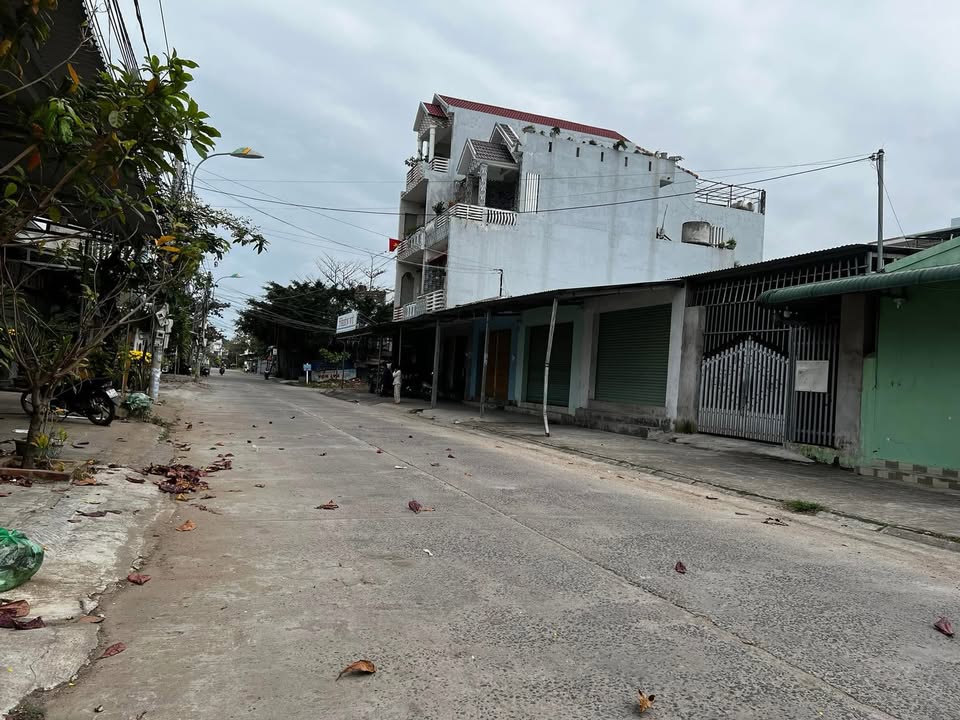 Cho thuê mặt bằng riêng biệt Mạc Thị Bưởi 100m² giá 3.5 triệu - Thích hợp làm kho hoặc văn phòng!