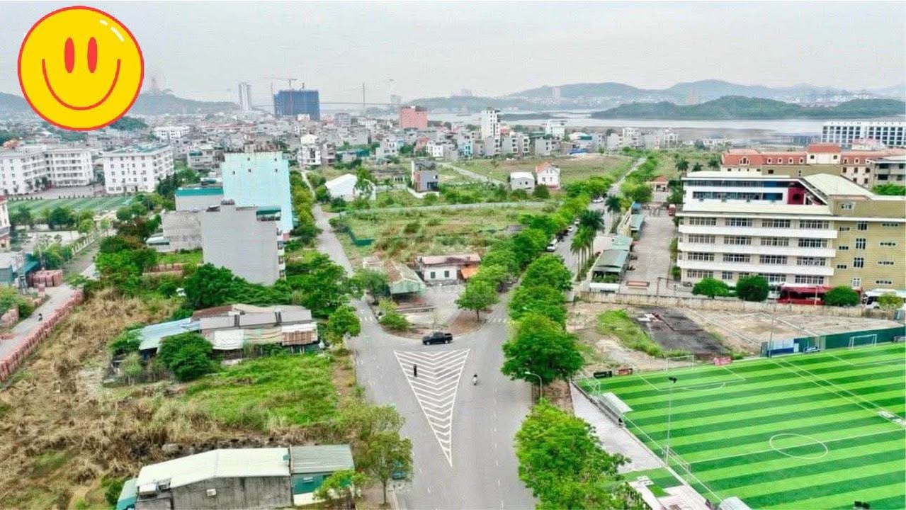 Đất liền kề tại đường Nguyễn Viết Xuân, phường Cao Xanh, Hạ Long - Giá chỉ 5.031 tỷ!