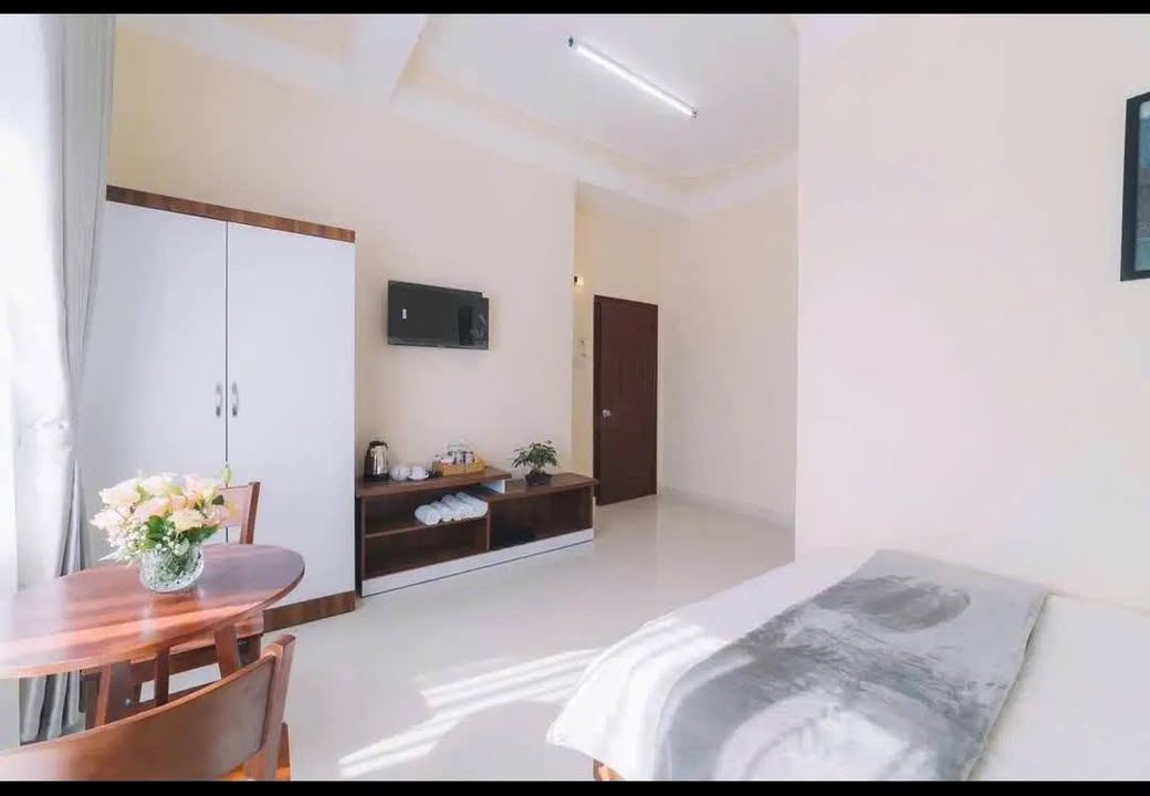Cho thuê khách sạn 17 phòng đường Bùi Thị Xuân - Đà Lạt - Đầy đủ tiện nghi, sẵn sàng kinh doanh!