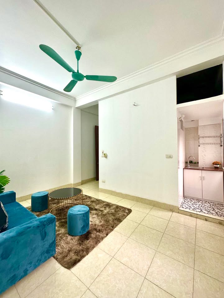 Căn hộ cho thuê 1 phòng ngủ tại Ngõ 98 Mễ Trì Thượng 35m² - Giá chỉ 4.050.000 VND/tháng!