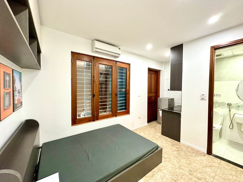 Phòng cho thuê Ngõ 535 Kim Mã, Ba Đình 25m² giá 4.5 triệu - Nội thất đầy đủ, giờ giấc tự do!