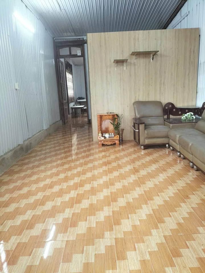 Nhà nguyên căn hẻm Chi Lăng, Lộc Sơn, Bảo Lộc - Giá chỉ 2.5 triệu/tháng!