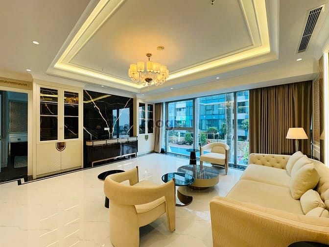 Căn hộ cao cấp Vinhomes Đồng Khởi 190m² giá 52 tỷ - View hồ bơi tuyệt đẹp!
