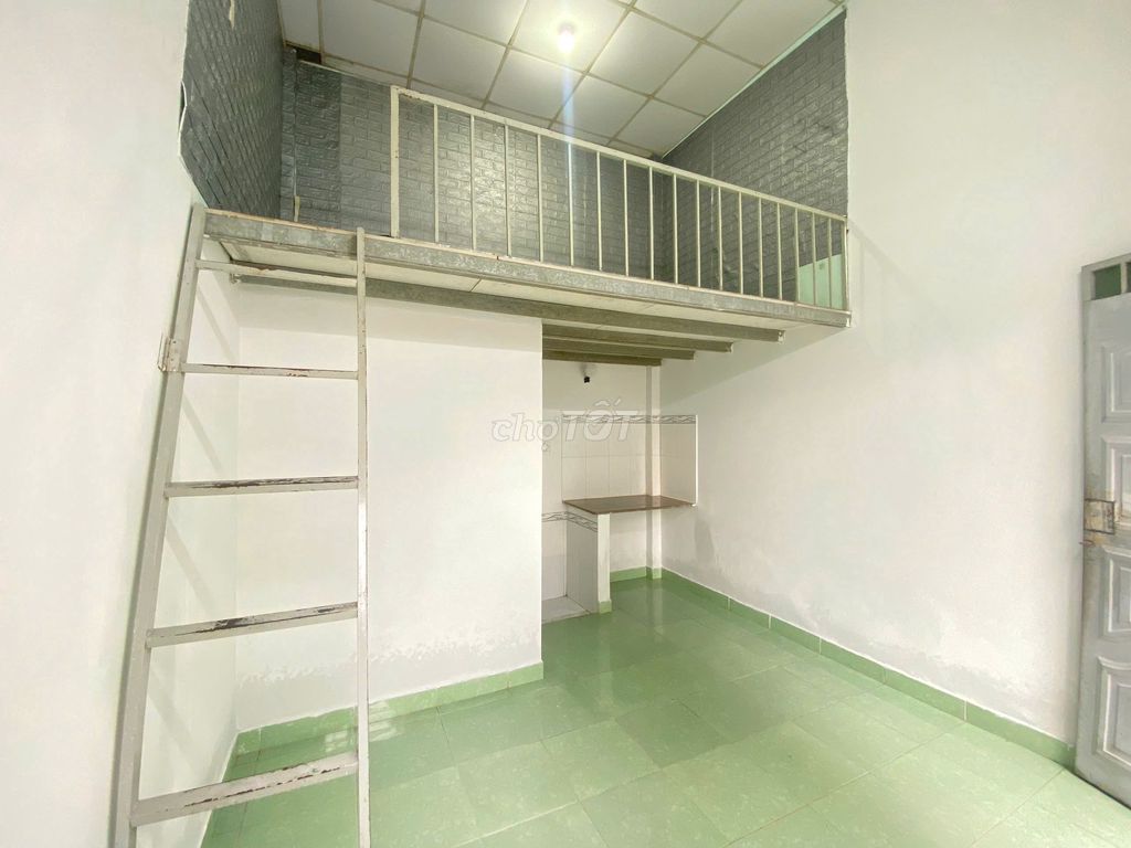 Phòng cho thuê gần Vincom Q9, Thủ Đức 20m² giá 2.8 triệu - Đón gió tự nhiên, an toàn tuyệt đối!