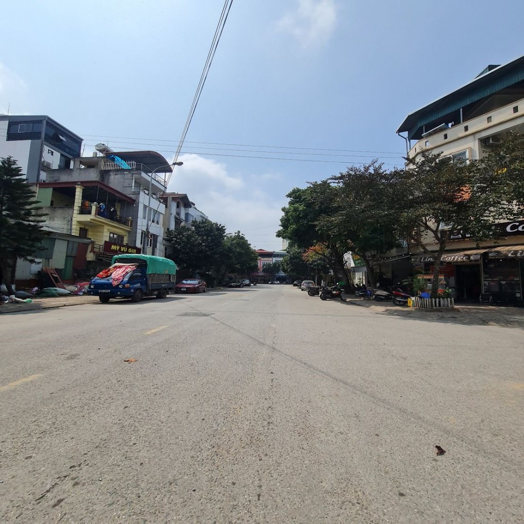 Biệt thự đơn lập Đa Tốn 190m² giá 25 tỷ - Đầu tư sinh lời ngay!