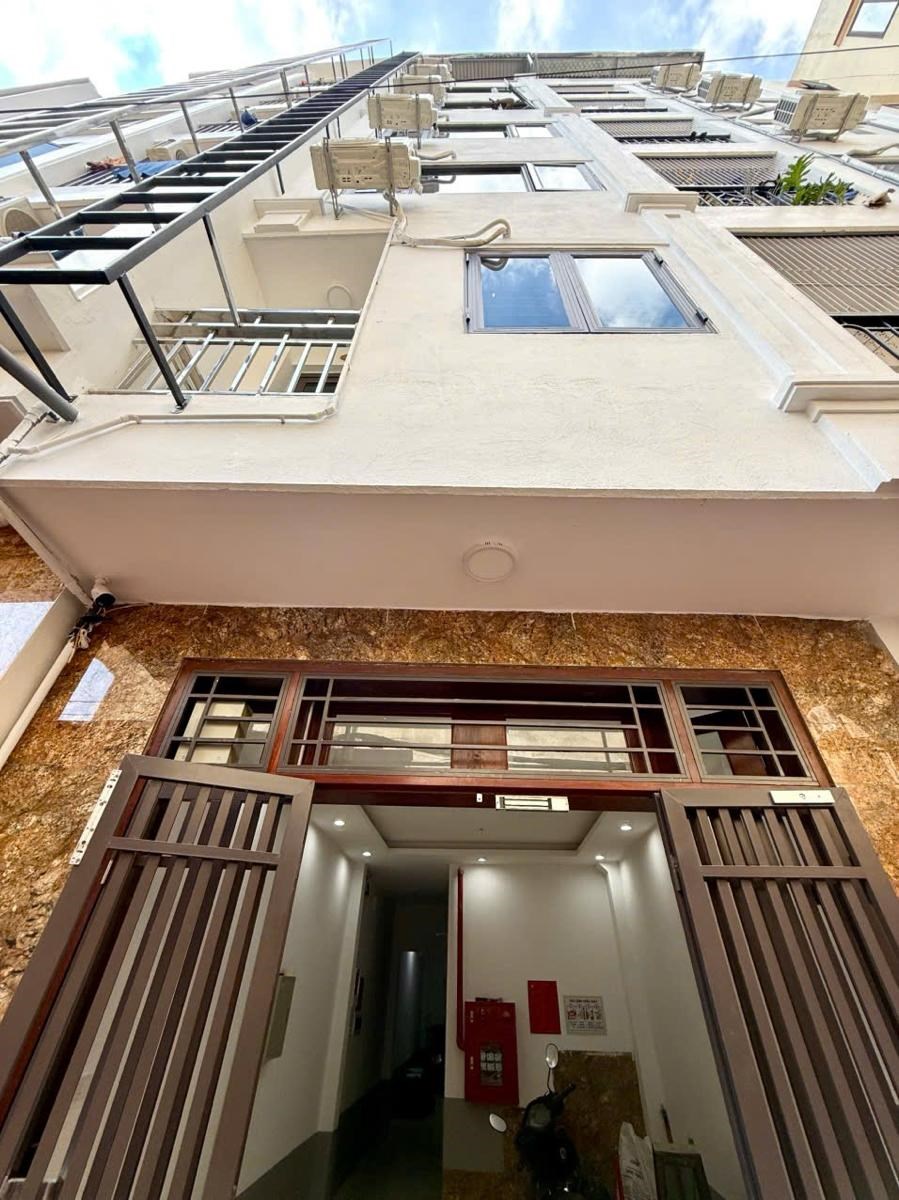 Nhà CCMN 7 tầng Xuân La 50m² giá 14 tỷ - Doanh thu 600 triệu/năm!