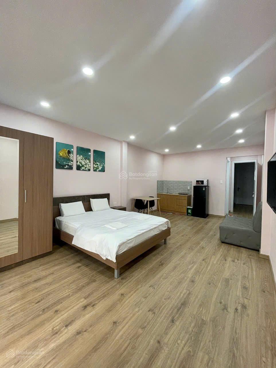 Nhà cho thuê hẻm xe hơi Phó Đức Chính, P. Bến Thành 80m² - Thích hợp ở và kinh doanh online!