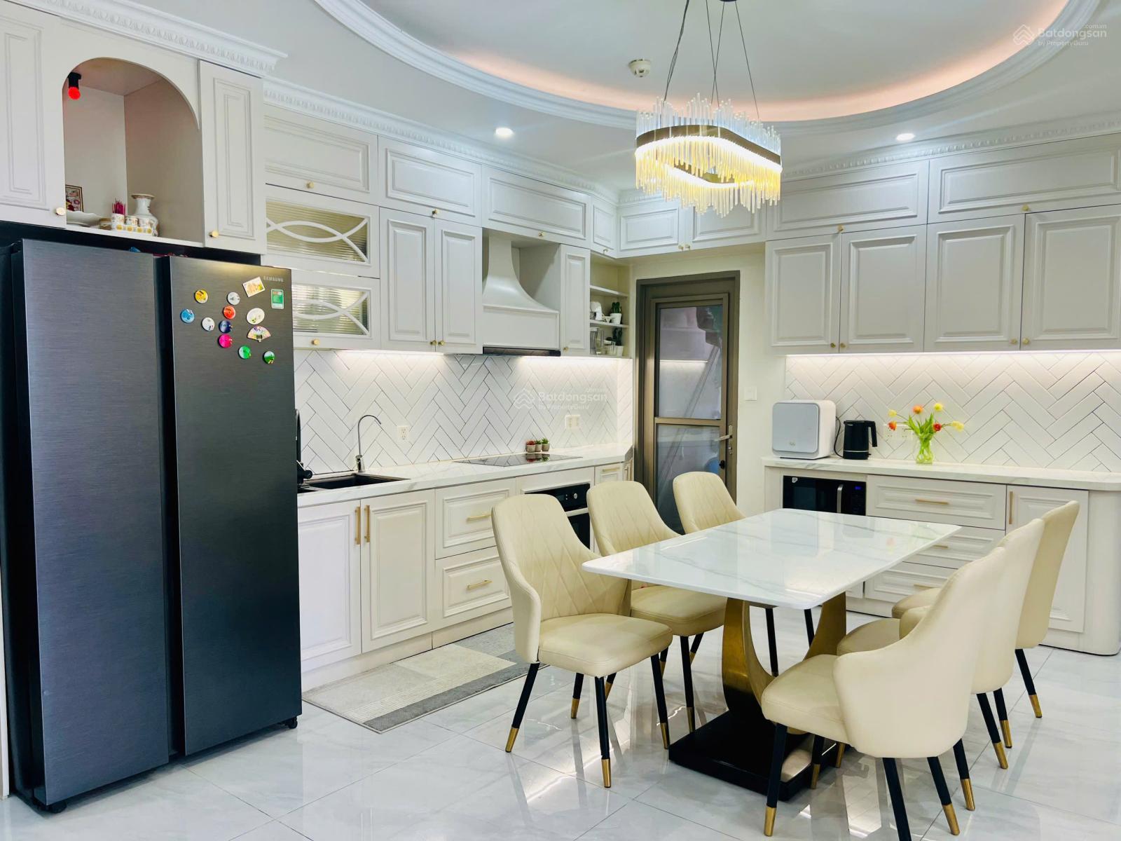 Chung cư Saigon South Residences Nhà Bè 95m² giá 27 triệu - Nội thất đầy đủ, vào ở ngay!