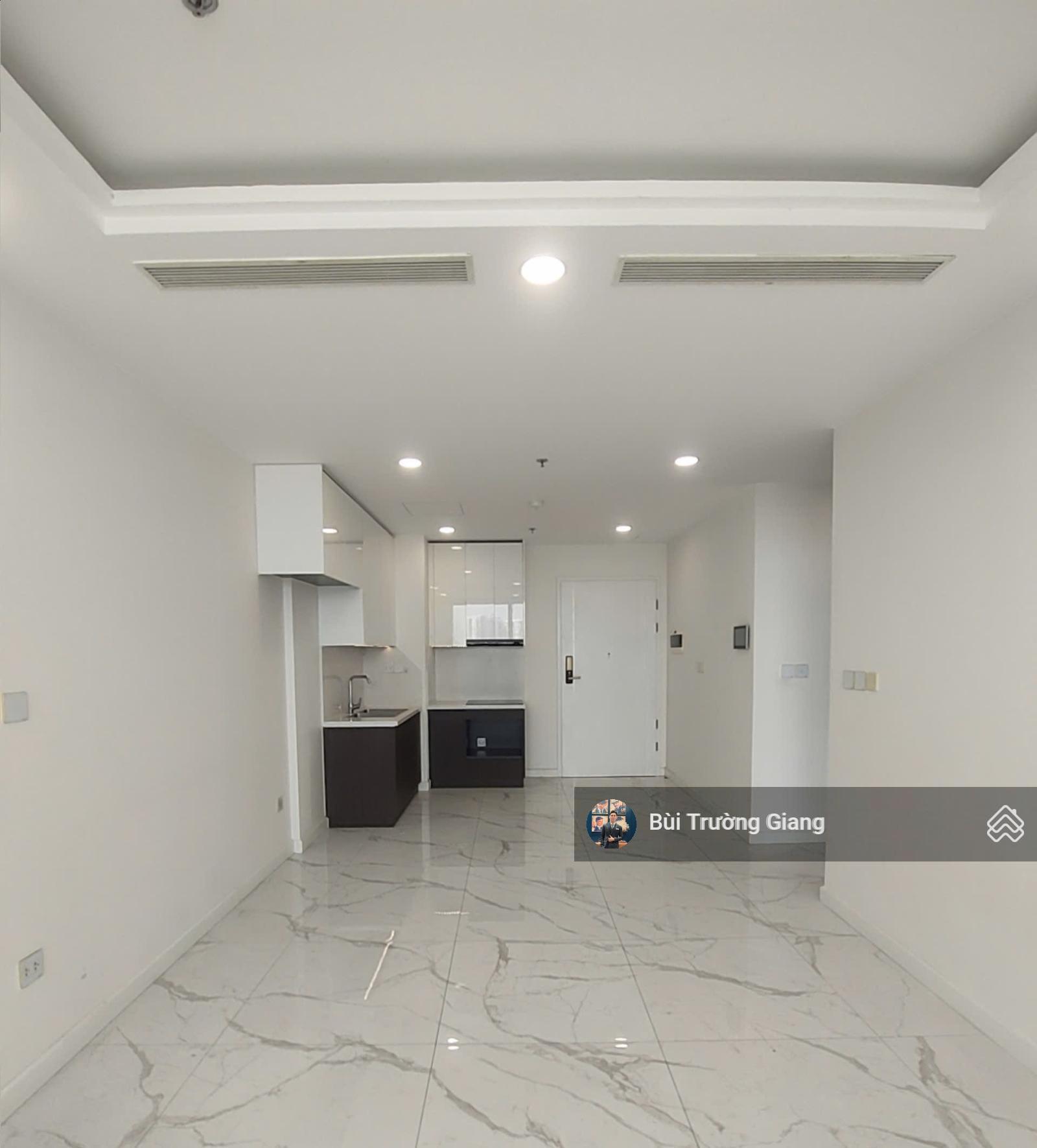 Căn hộ Sunshine Sky City Quận 7 70m² giá 3.9 tỷ - Thiết kế hiện đại, không gian sống thoáng đãng!