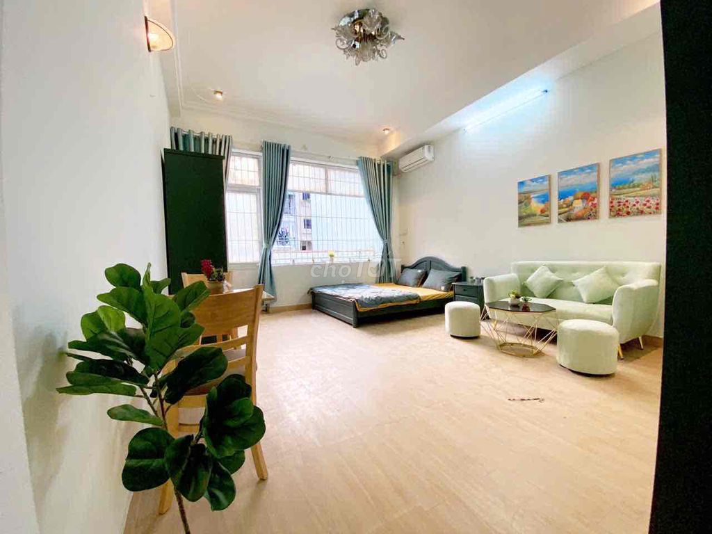 Cho thuê căn hộ chung cư Đa Kao 35m² giá 6.5 triệu - Full nội thất, cửa sổ lớn thoáng mát!