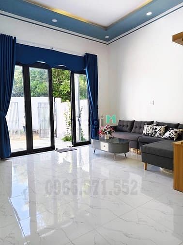 Nhà Mẫu Hiện Đại 120m² tại Phường Long Khánh, Đồng Nai - Giá chỉ 1.55 tỷ!