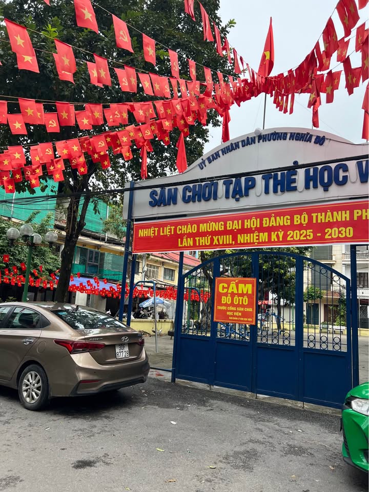 Nhà mặt phố Nghĩa Tân, Cầu Giấy 35m² giá 11 tỷ - Kinh doanh cực đỉnh!