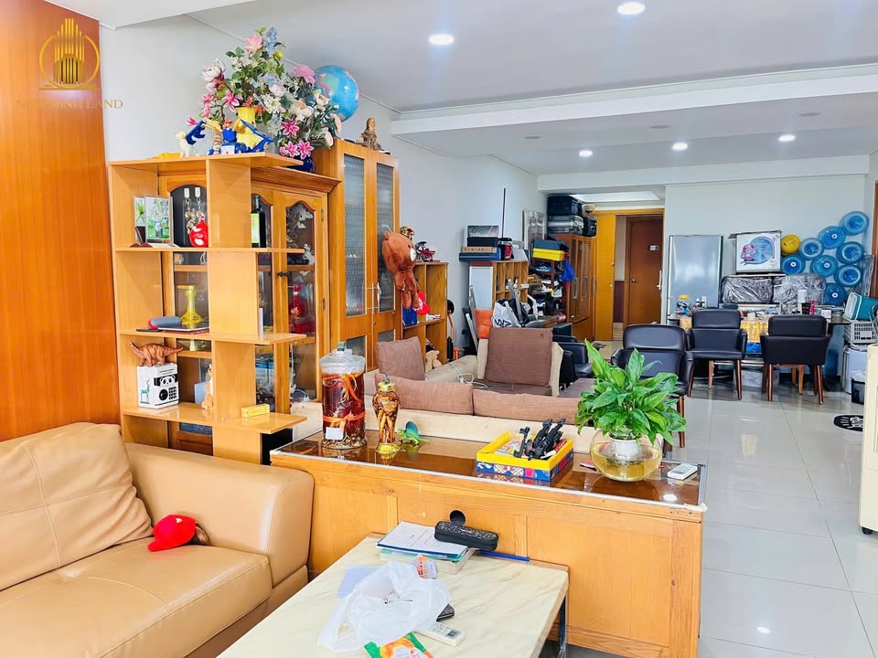 Căn hộ 3PN Saigon Pearl quận Bình Thạnh 152m² giá 35 triệu - View sông Sài Gòn tuyệt đẹp!