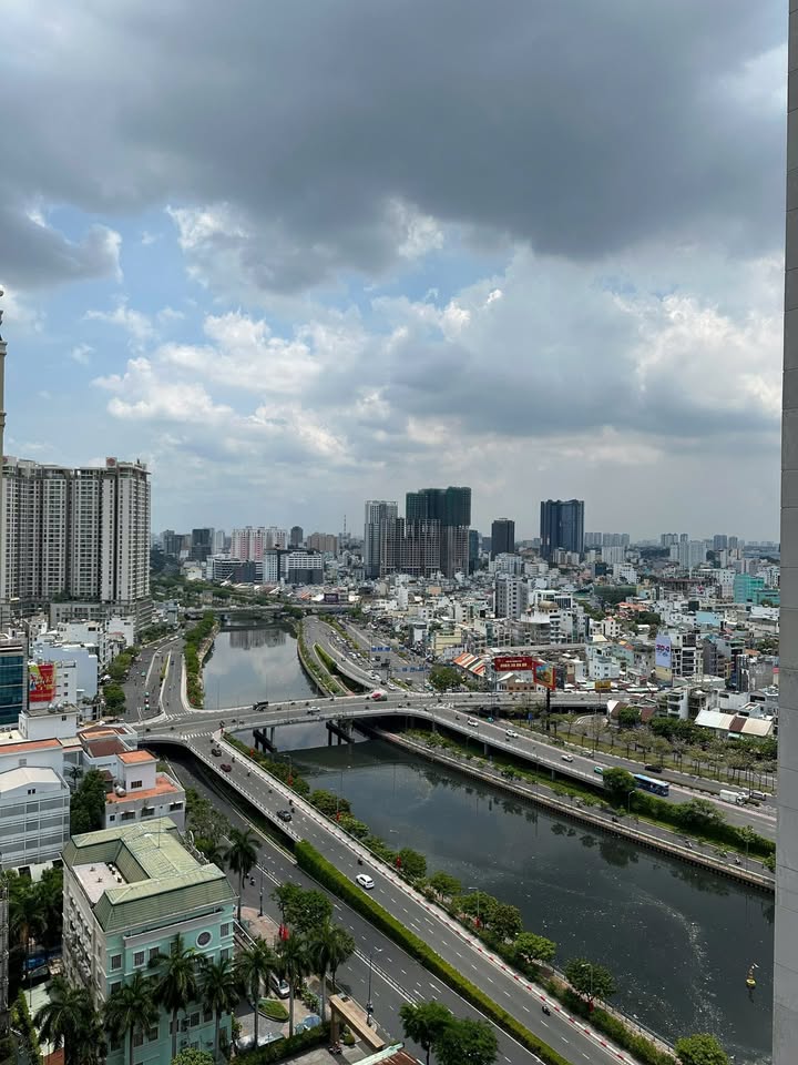 Căn hộ The Tresor quận 4 65m² giá 10 triệu - Full nội thất xinh đẹp sẵn sàng vào ở!