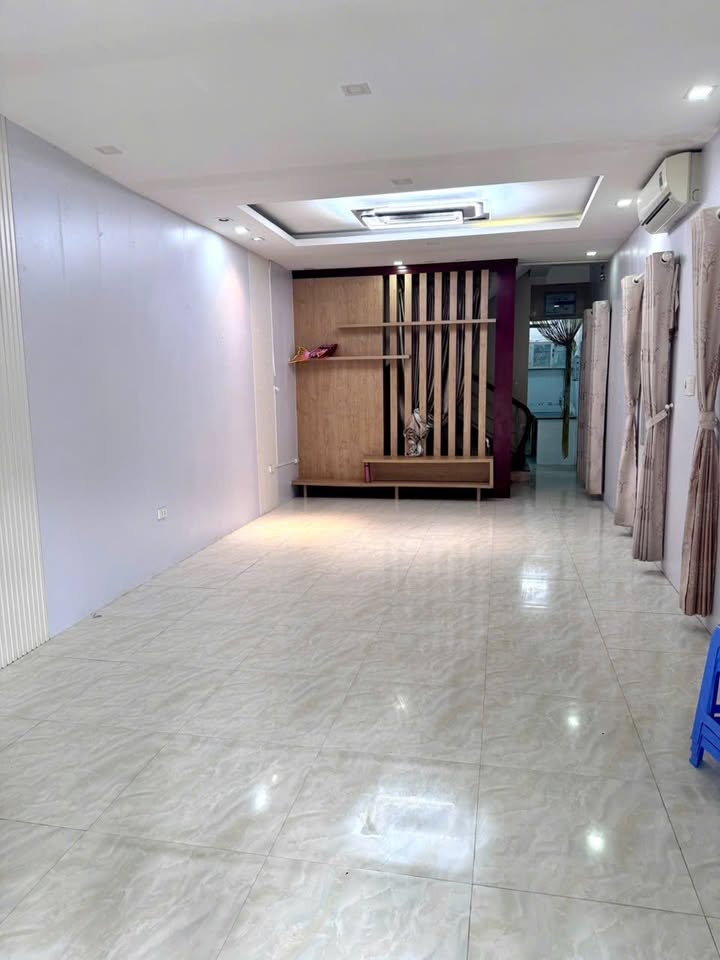 Nhà mặt tiền Ông Ích Khiêm, Đà Nẵng - 80m² giá 22 triệu - Nội thất đầy đủ, vào ở ngay!