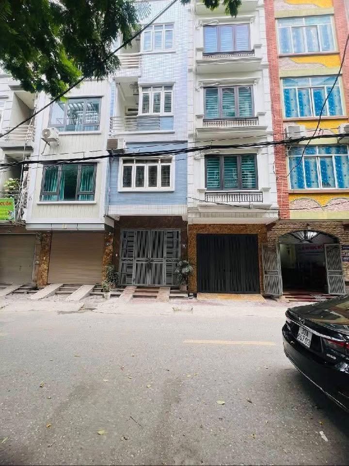 Nhà mặt phố Nguyễn Khả Trạc, Cầu Giấy 48m² giá 22.5 tỷ - Kinh doanh sầm uất!