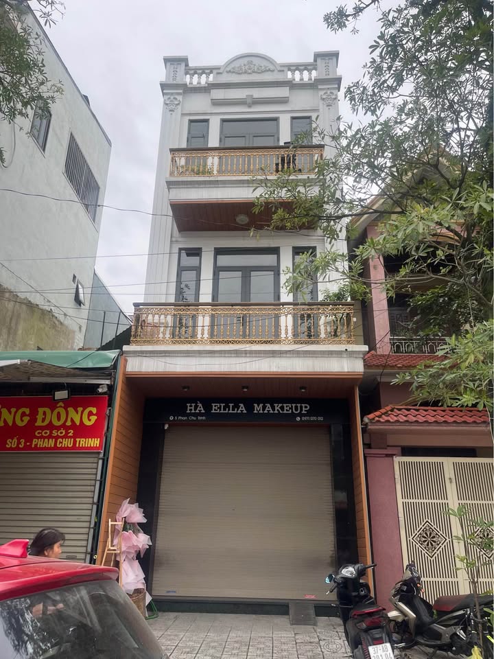 Nhà mặt đường Phan Chu Trinh Vinh 68m² giá 8 tỷ - Đầu tư sinh lời ngay!