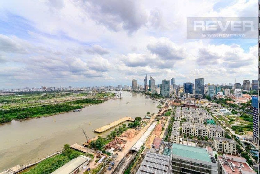 Căn hộ Vinhomes Golden River Quận 1 79m² giá 36 triệu - Sống đẳng cấp bên sông!