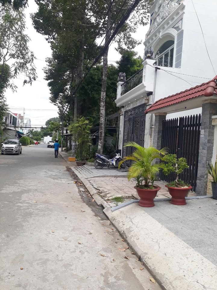 Nhà 1 Lầu KDC Hồng Phát - Đường Tú Xương 90m² giá 5,9 tỷ - Sổ hồng chính chủ!