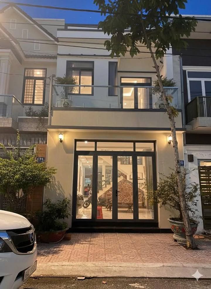 Nhà 1 trệt 1 lầu tại phường Long Châu, Vĩnh Long 78m² giá 2.5 tỷ - An cư lý tưởng!