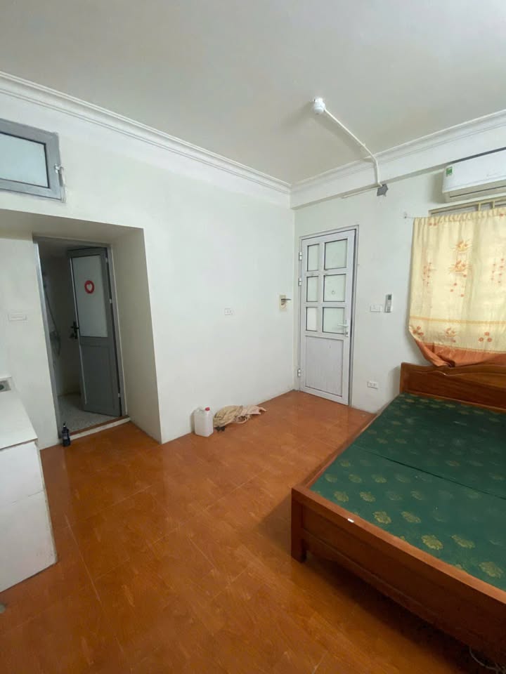 Phòng cho thuê Ngõ 277 Quan Hoa, Cầu Giấy 20m² giá 3.3 triệu - Tiện nghi đầy đủ, ở ngay!