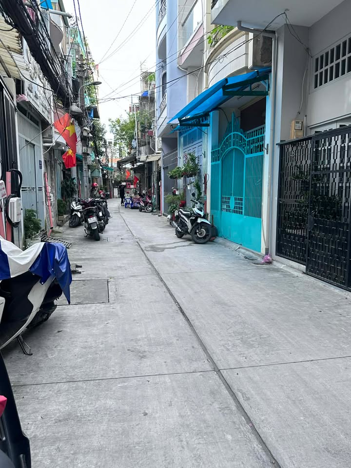 Nhà riêng Vườn Chuối Quận 3 50m² giá thỏa thuận - Tổ ấm giữa lòng thành phố!