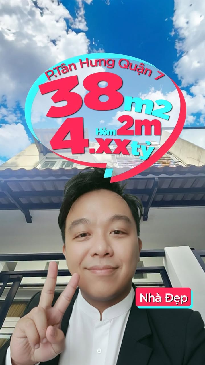 Nhà đẹp 2 tầng tại Quận 7 38m² giá 4 tỷ - Vị trí đắc địa gần trung tâm!