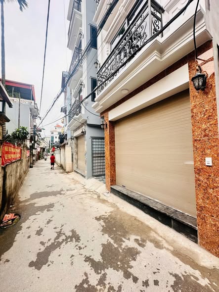 Nhà phố Trịnh Văn Bô, Xuân Phương 30m² giá 8 tỷ - Ô tô vào tận nhà!