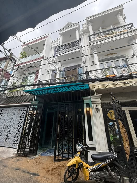 Nhà 3 tầng 57m² Cù Chính Lan giá 6.15 tỷ - Full nội thất luxury, xách vali vào ở ngay!