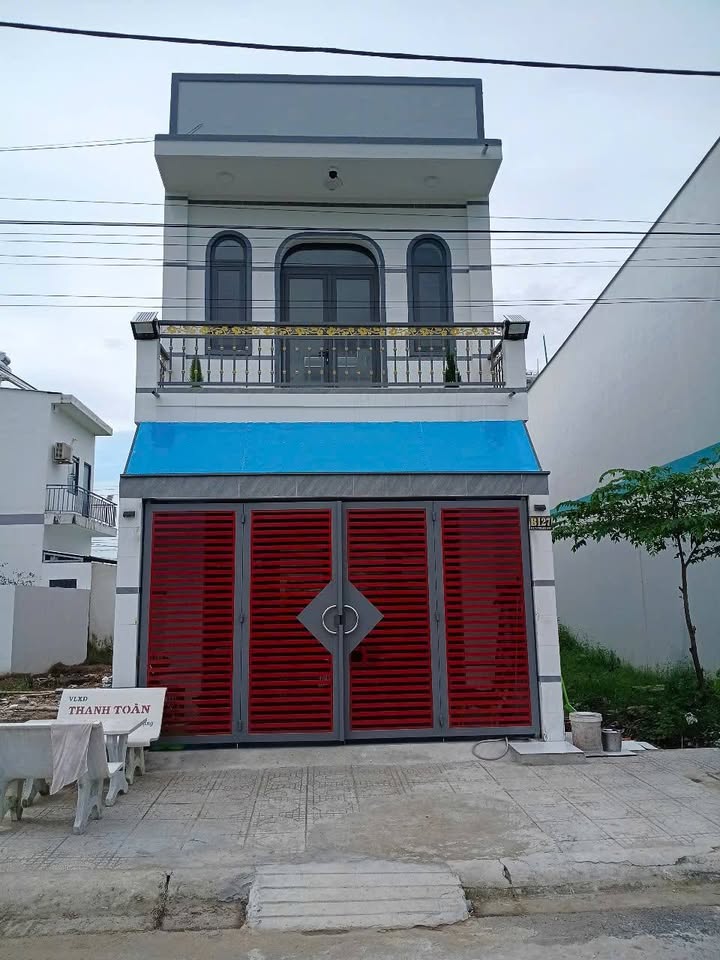 Nhà riêng phường 5 Vĩnh Long 90m² giá 2.25 tỷ - Nhà mới 99% sẵn sàng ở ngay!