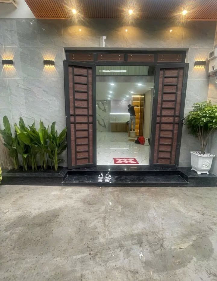 Nhà riêng Trung Mỹ Tây Quận 12 40m² giá 3.35 tỷ - Sẵn sàng vào ở ngay!