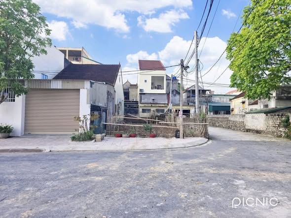 Đất nền góc 2 mặt tiền tại thị trấn Yên Thành, 181.5m² - Giá rẻ hấp dẫn!