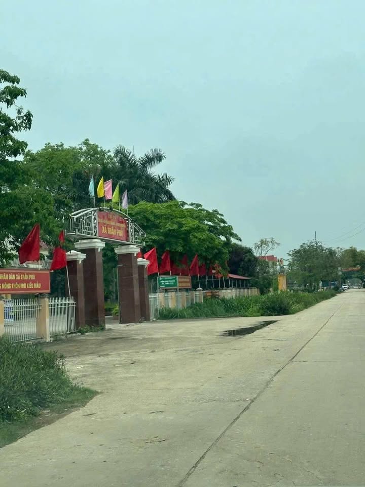 Đất nền Chúc Sơn, Chương Mỹ 39.6m² giá 2 tỷ - Ô tô đỗ cửa, vị trí đắc địa!