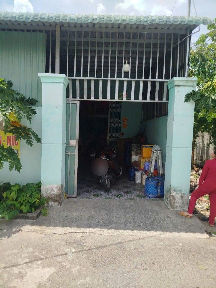 Nhà và đất cho thuê kinh doanh tại Uyên Hưng, Tân Uyên - Giá chỉ 2.5 tỷ!