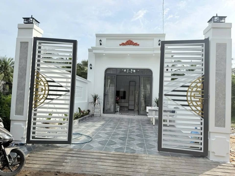 Nhà phố Tân Mỹ Chánh 130m² giá 1 tỷ - Sổ hồng đầy đủ chính chủ!