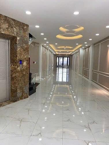 Nhà mặt tiền cho thuê Ngô Gia Tự, Quận 10, 90m² giá 95 triệu - Thang máy, tiện nghi đầy đủ!
