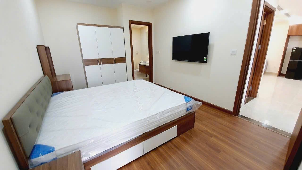 Căn hộ Golden Park Cầu Giấy 82.6m² giá 18 triệu - Full nội thất, thoáng mát!