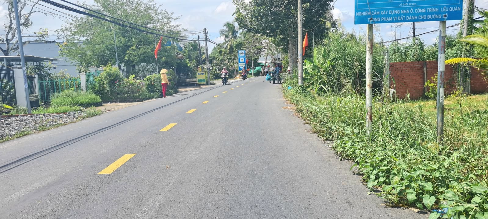 Đất nền mặt tiền Tỉnh Lộ 926 600m² giá 4,5 tỷ - Kinh doanh sầm uất