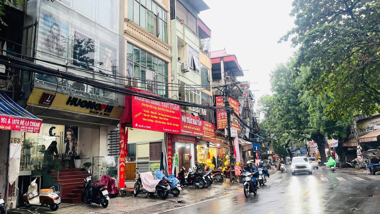 Nhà mặt phố La Thành 70m² giá thỏa thuận - Kinh doanh đỉnh cao gần bệnh viện Phụ sản!