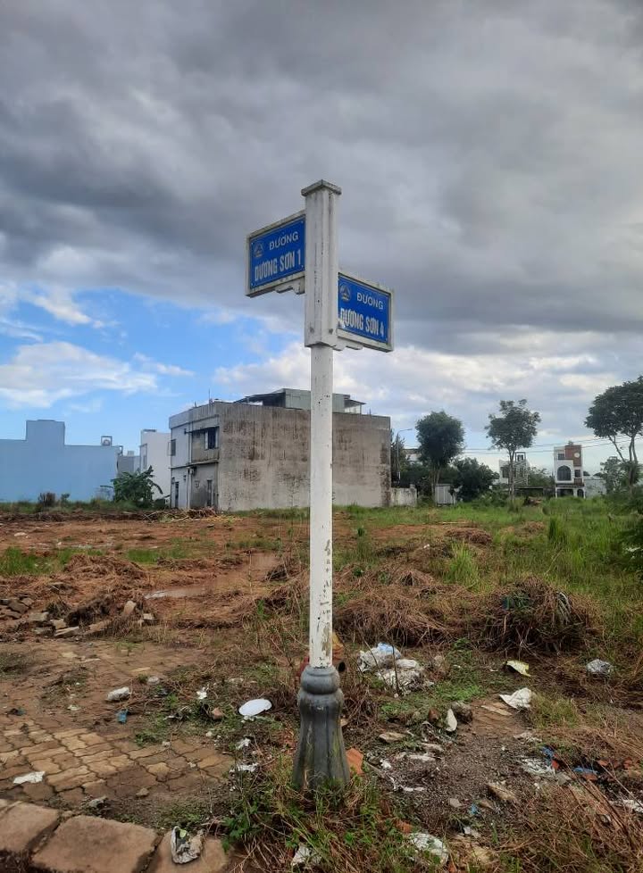 Lô đất 2 mặt tiền Dương Sơn 1, Hòa Xuân, Đà Nẵng 100m² giá 3.58 tỷ - View cánh đồng lúa tuyệt đẹp!