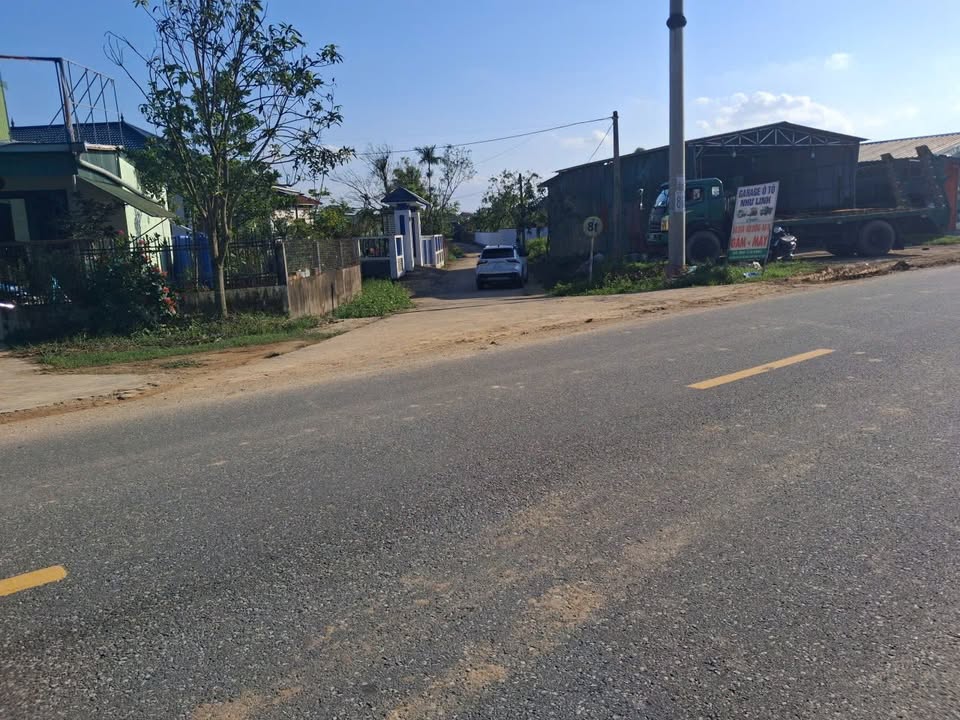 Đất 2 mặt tiền Thôn Đông Vịnh, Cẩm Bình, 157.8m² giá 1 tỷ - Đầu tư sinh lời!