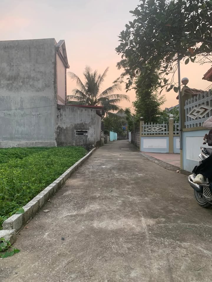 Đất nền Yên Minh, Hậu Lộc 200m² giá 900 triệu - Đường xe 7 chỗ vào tận nơi!