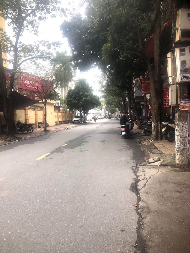 Nhà 1 tầng tổ 30, phường Đề Thám, Thái Bình 73m² giá 4 tỷ - Vị trí vàng, tiện ích đầy đủ!