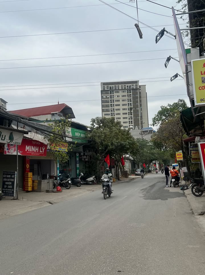 Đất kinh doanh Phú Lãm, Hà Đông 230m² giá 23 tỷ - Sổ đỏ chính chủ, mặt tiền 7.5m!